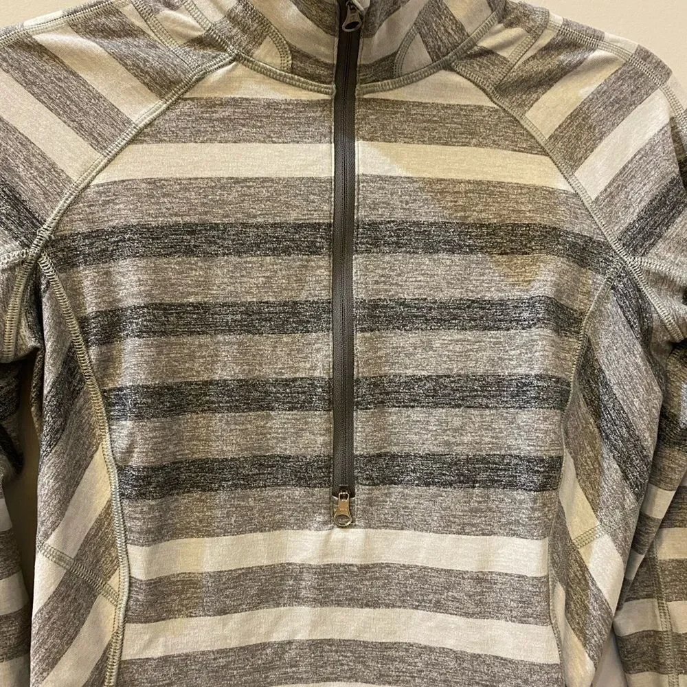 Lululemon Race Your Pace 1/2 Zip Pullover Gray Striped Women Size 6